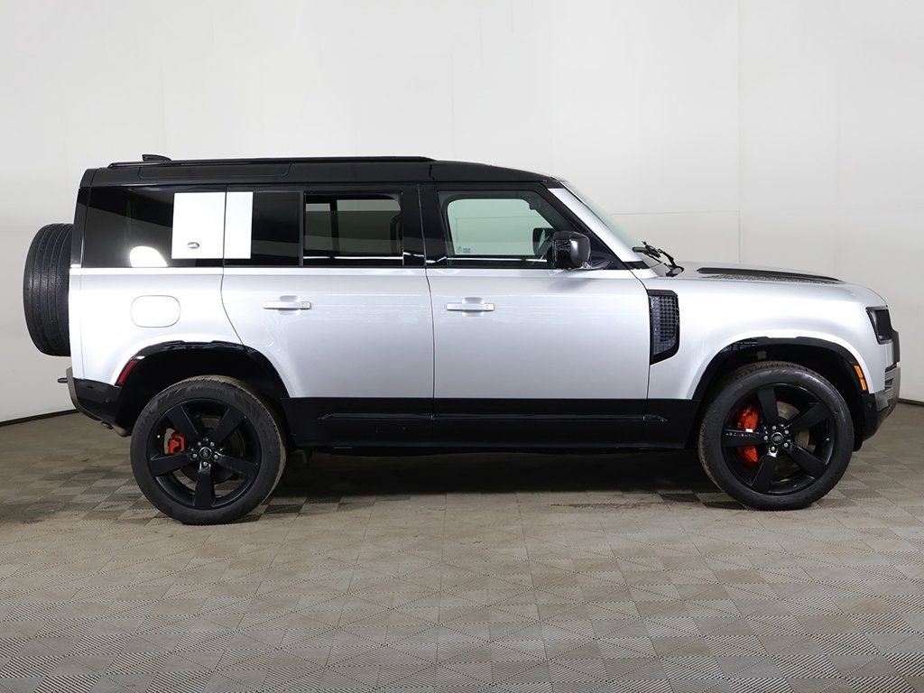 Used 2020 Land Rover Defender 110 X image 22