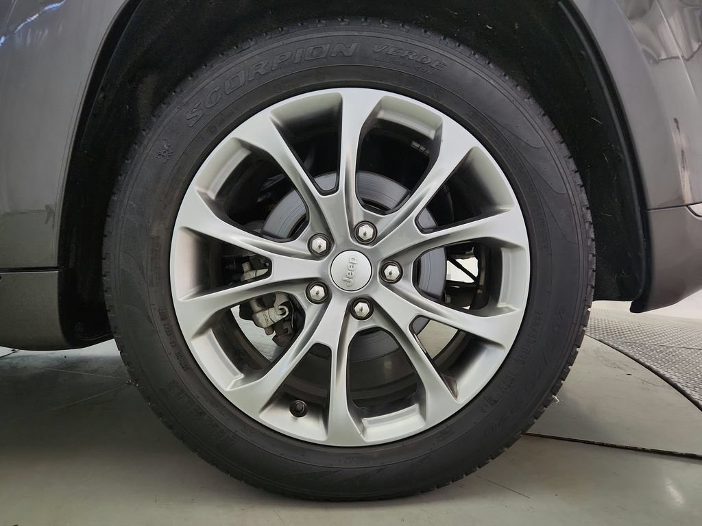 Used 2021 Jeep Grand Cherokee Summit AWD/4WD image 42