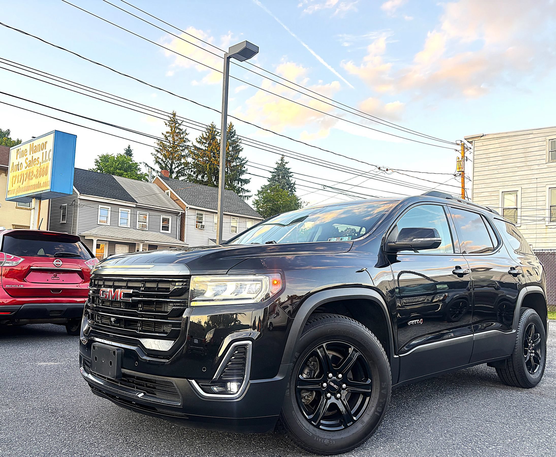 Used 2021 GMC Acadia AT4 w/ Technology Package