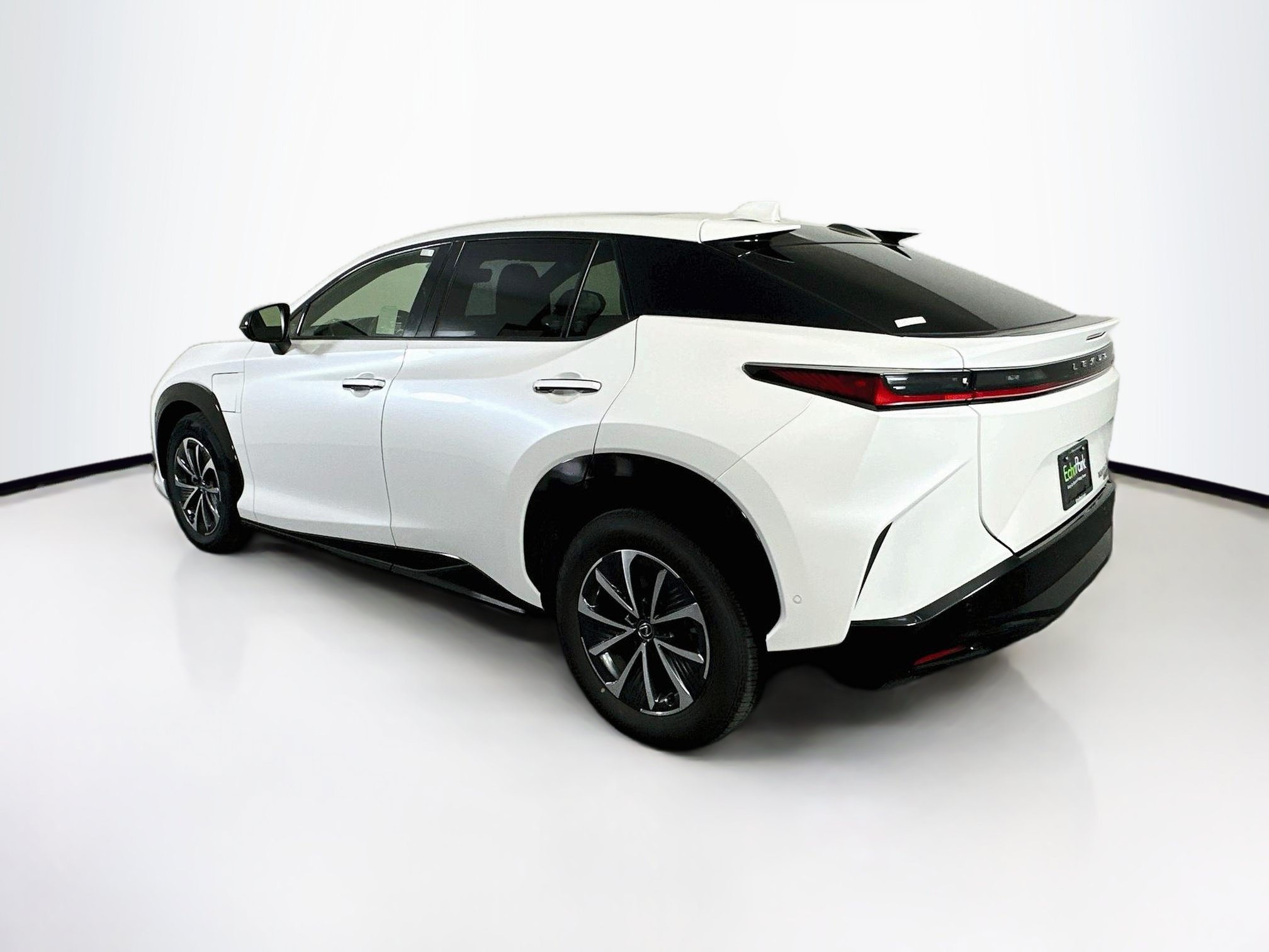 Used 2023 Lexus RZ 450e Premium w/ Technology Package AWD/4WD image 5