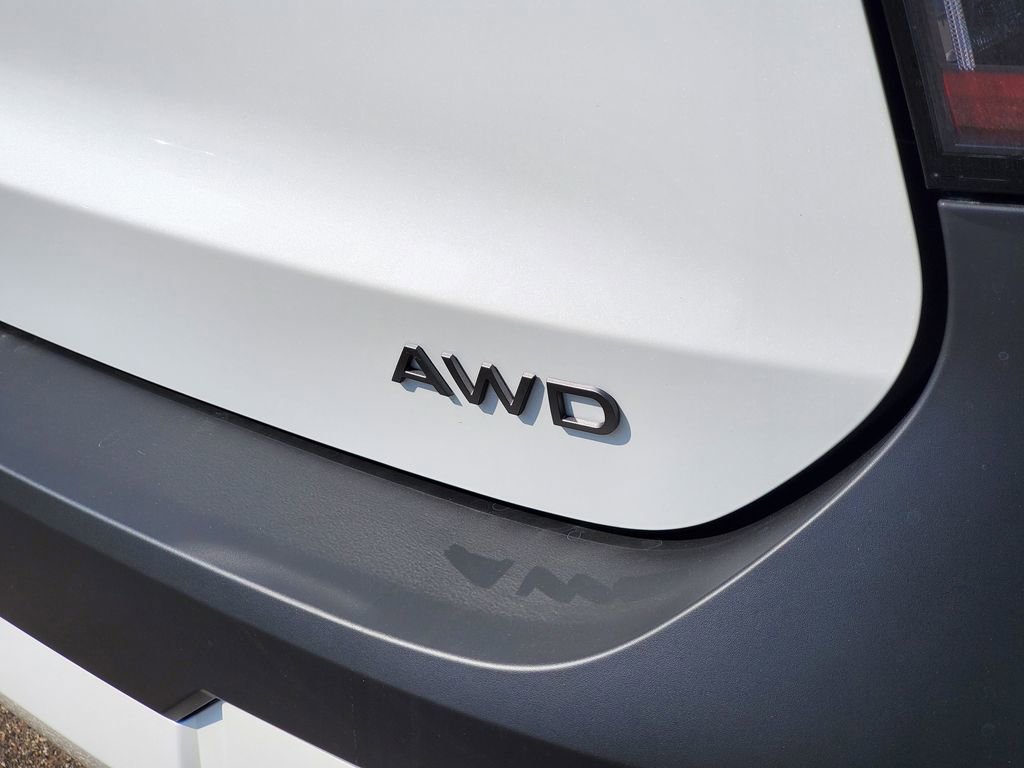 New 2026 Nissan Kicks SV w/ Cold Weather Package image 8