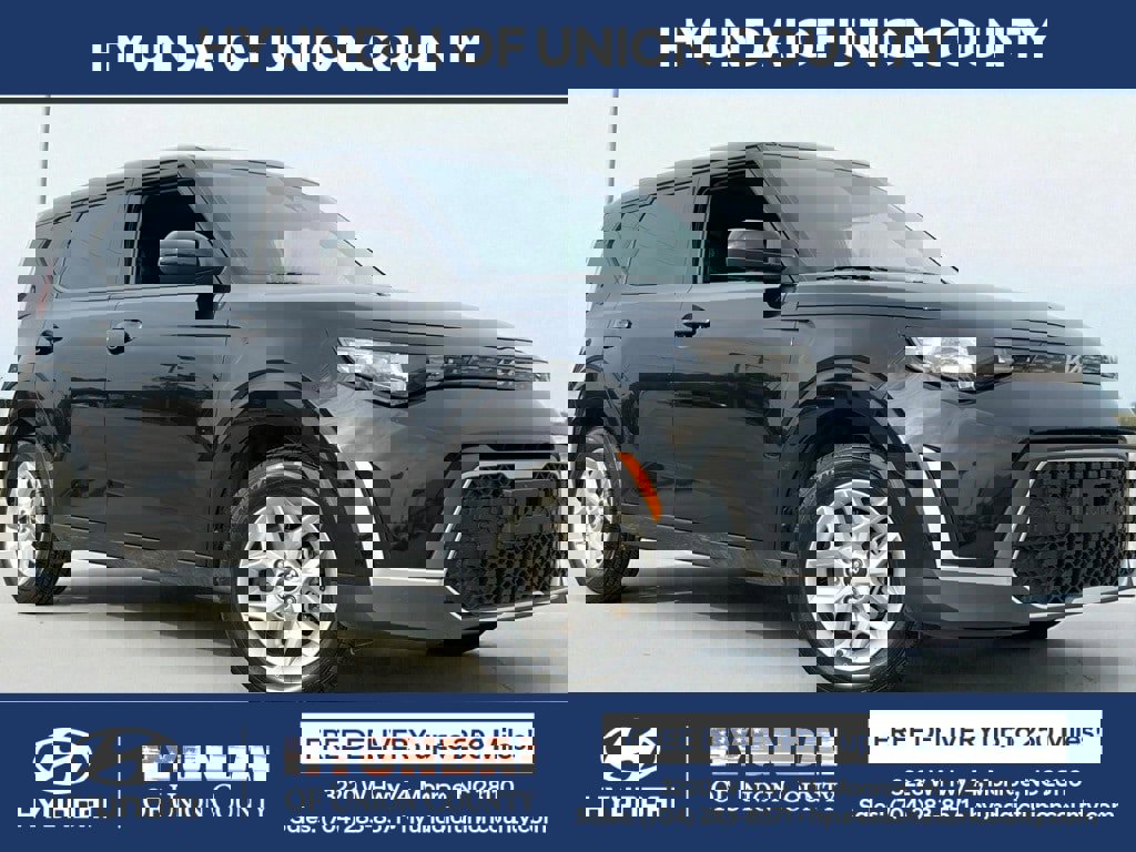 Used 2023 Kia Soul LX w/ LX Technology Package