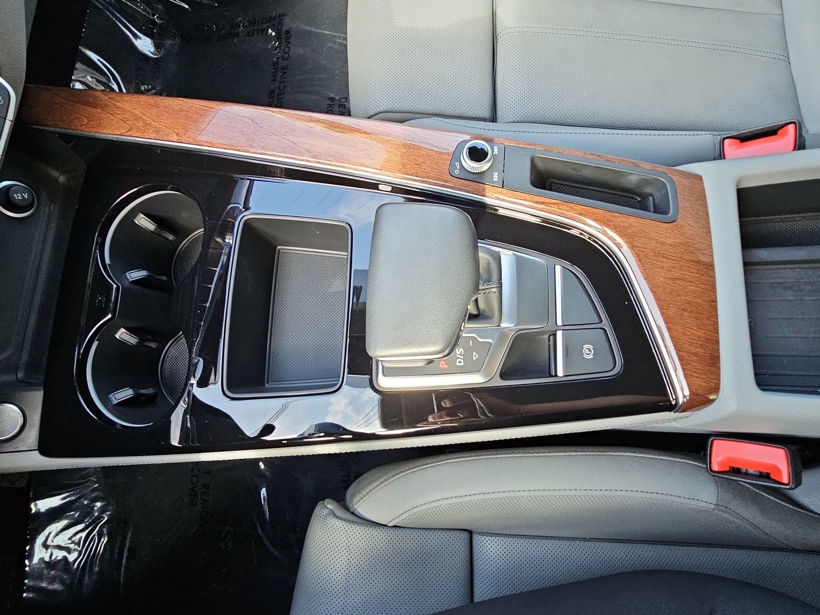 Used 2023 Audi A4 2.0T allroad Premium Plus w/ Premium Plus Package AWD/4WD image 24