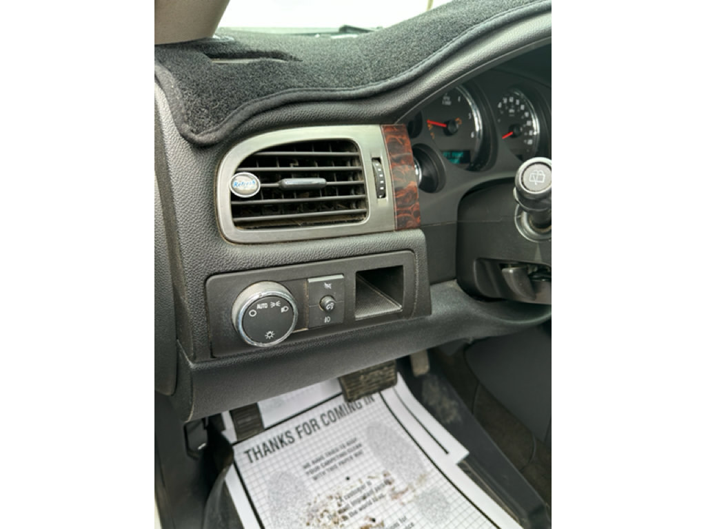 Used 2007 GMC Yukon XL Denali AWD/4WD image 12
