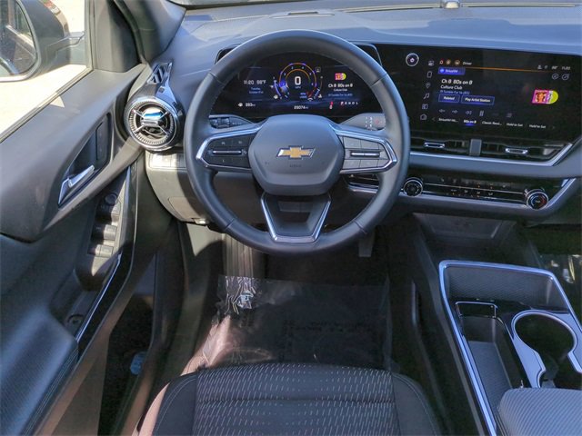 Used 2025 Chevrolet Equinox LT image 17