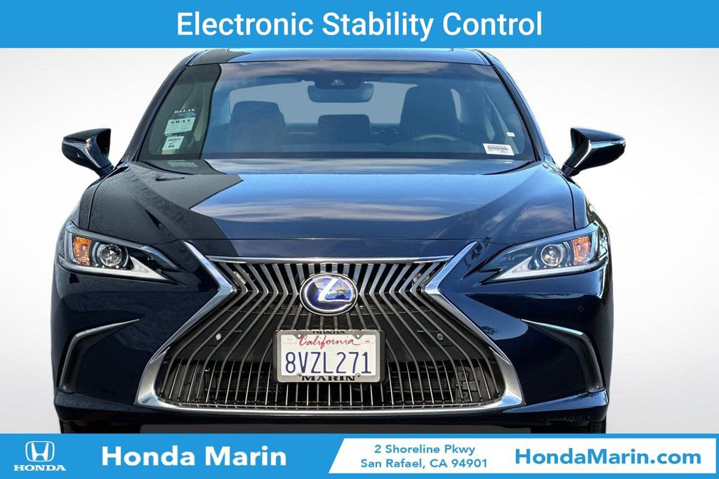 Used 2021 Lexus ES 300h w/ Premium Package image 10