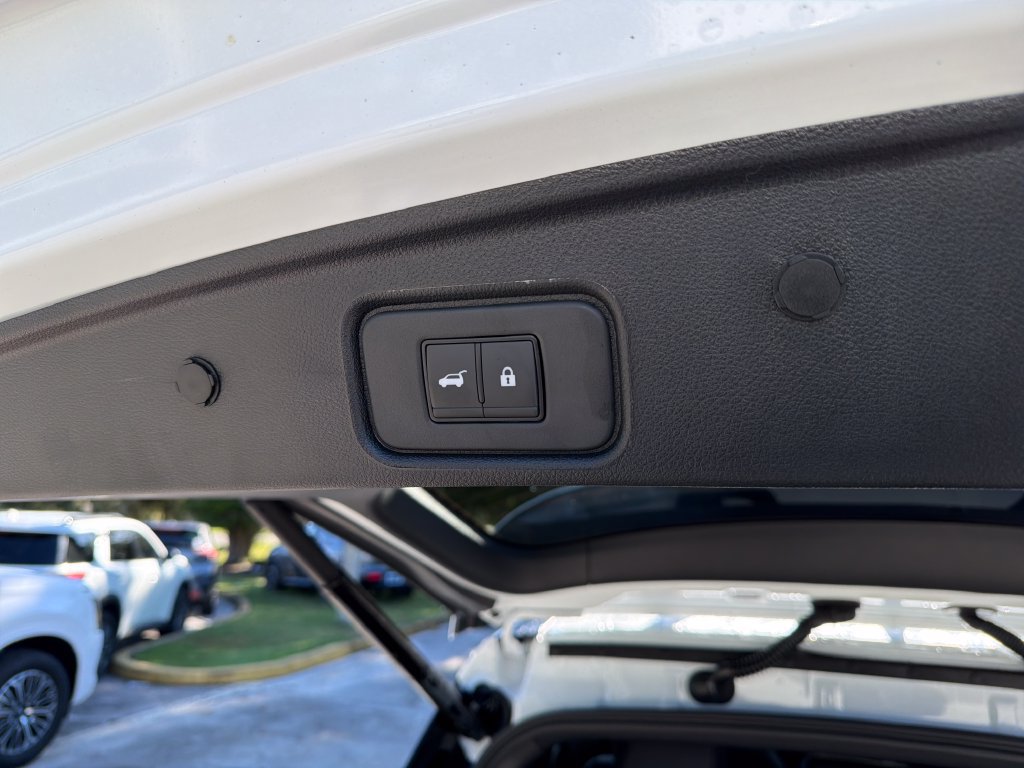 New 2026 Nissan Pathfinder Rock Creek AWD/4WD image 34