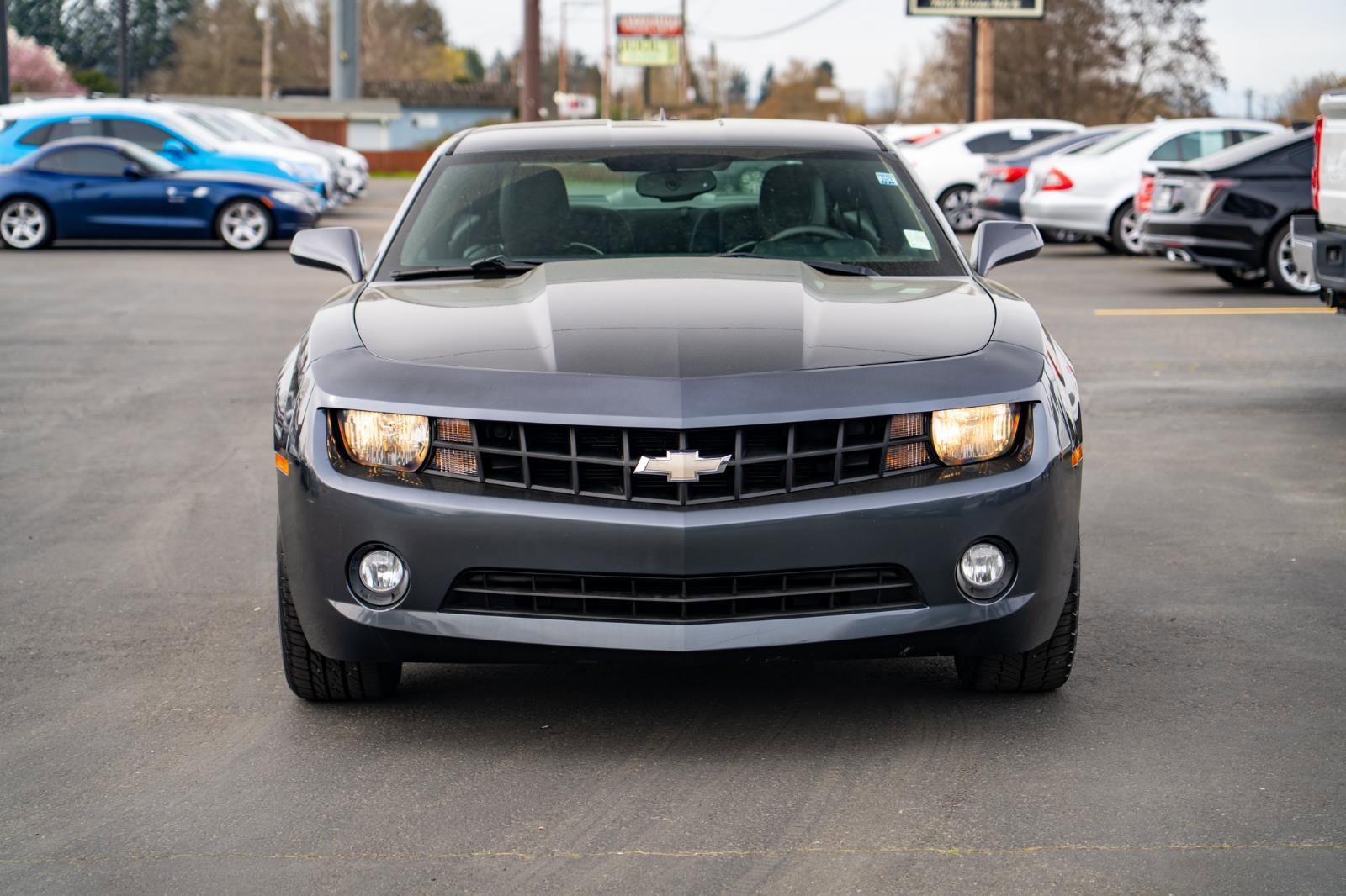 Used 2011 Chevrolet Camaro LT RWD image 3