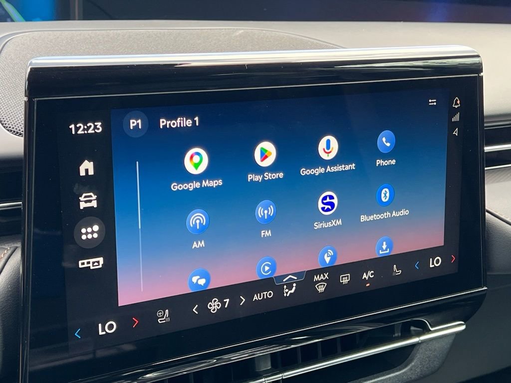 New 2026 Lincoln Nautilus Premier AWD/4WD image 14
