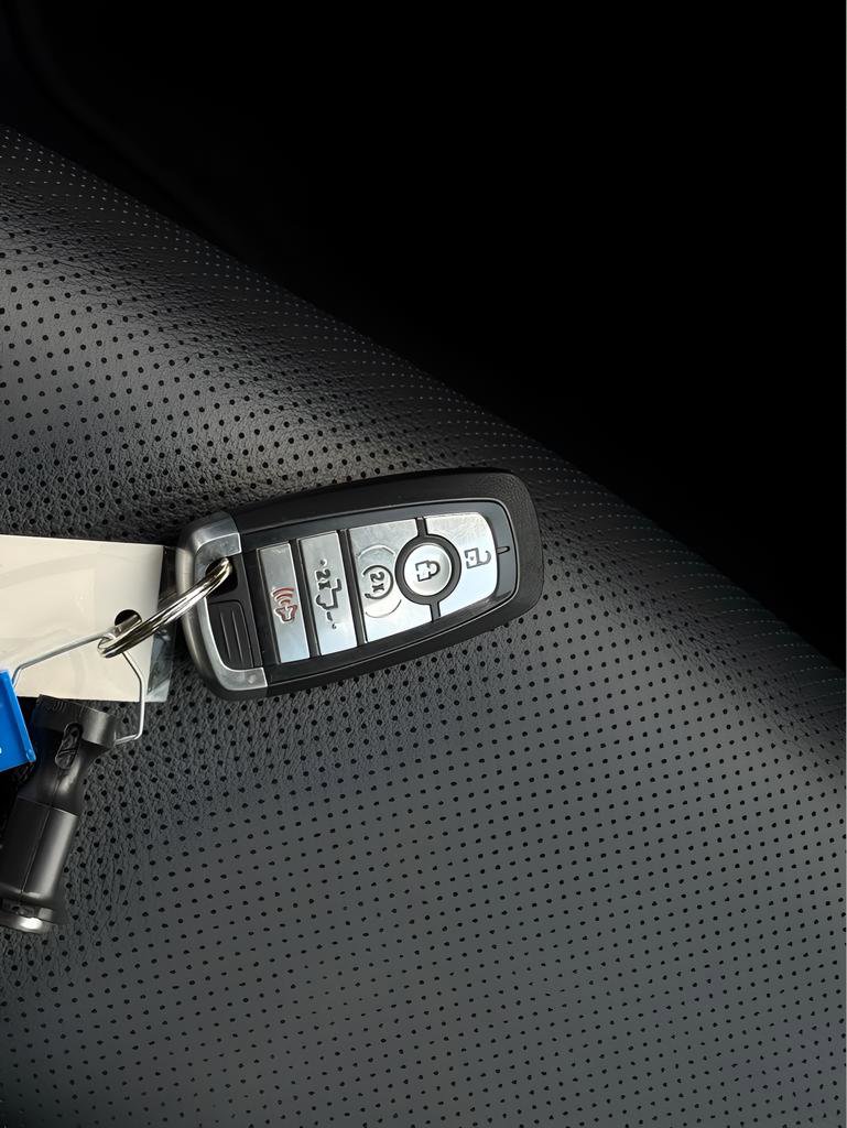 Used 2023 Ford F150 Lariat w/ Equipment Group 502A High image 33