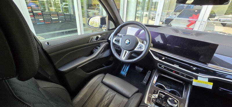 Certified 2026 BMW X7 M60i image 14