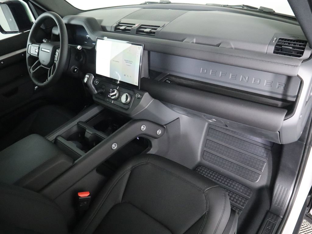 New 2026 Land Rover Defender 110 S image 19