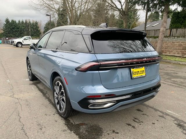 New 2026 Lincoln Nautilus Reserve image 3