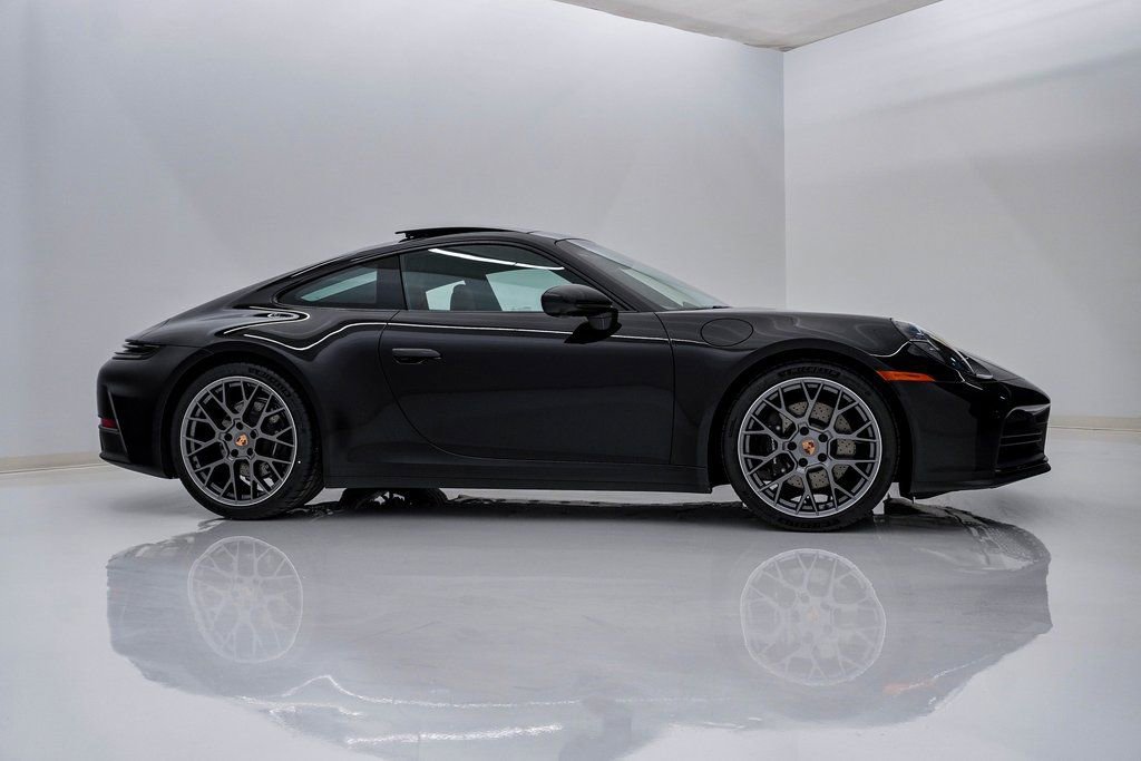 New 2026 Porsche 911 Carrera image 9