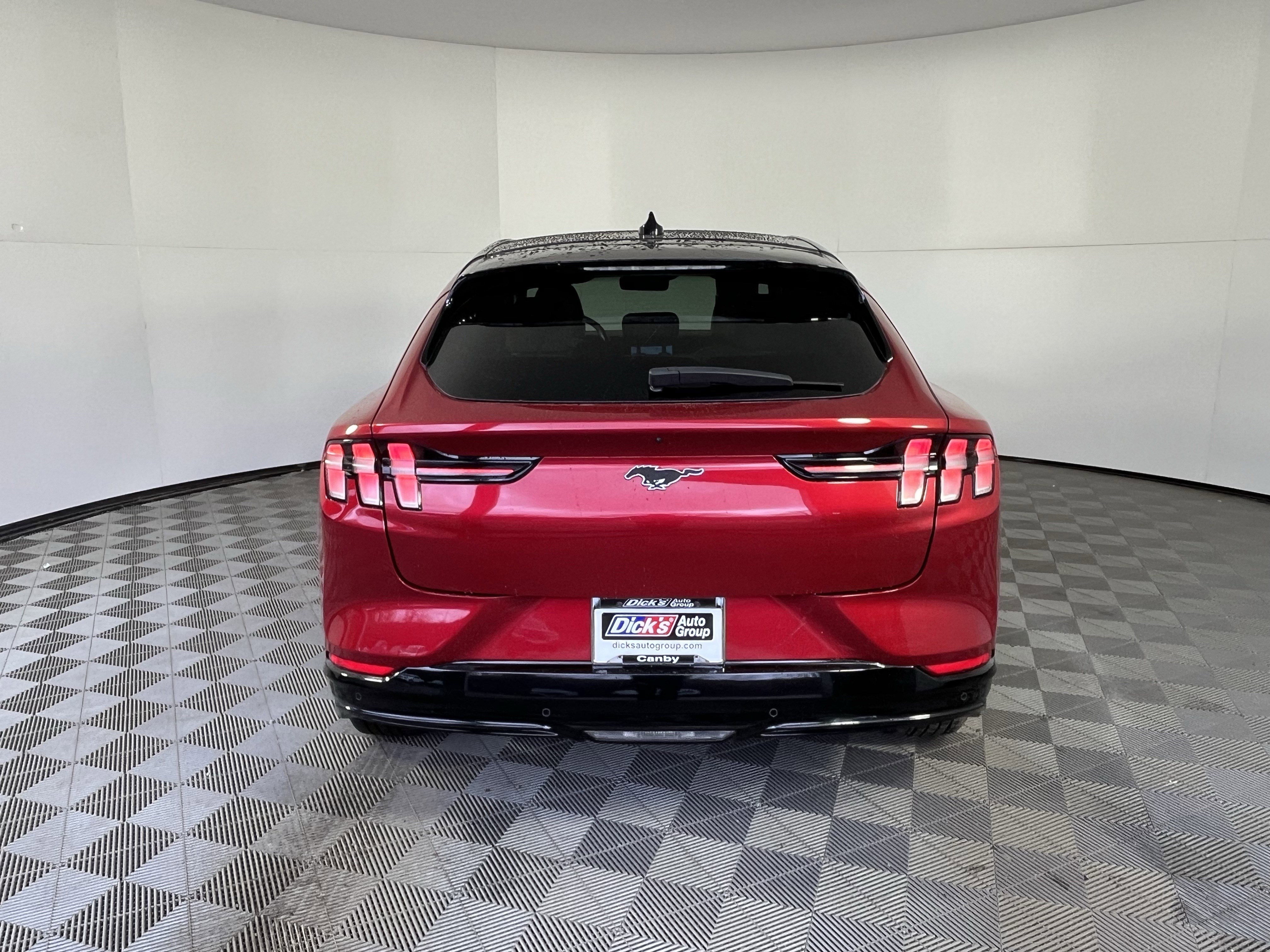 Used 2021 Ford Mustang Mach-E Premium image 4