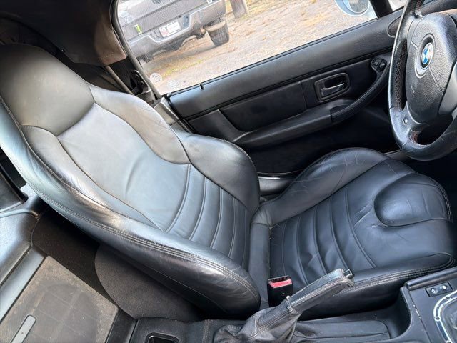 Used 2000 BMW M Roadster image 17