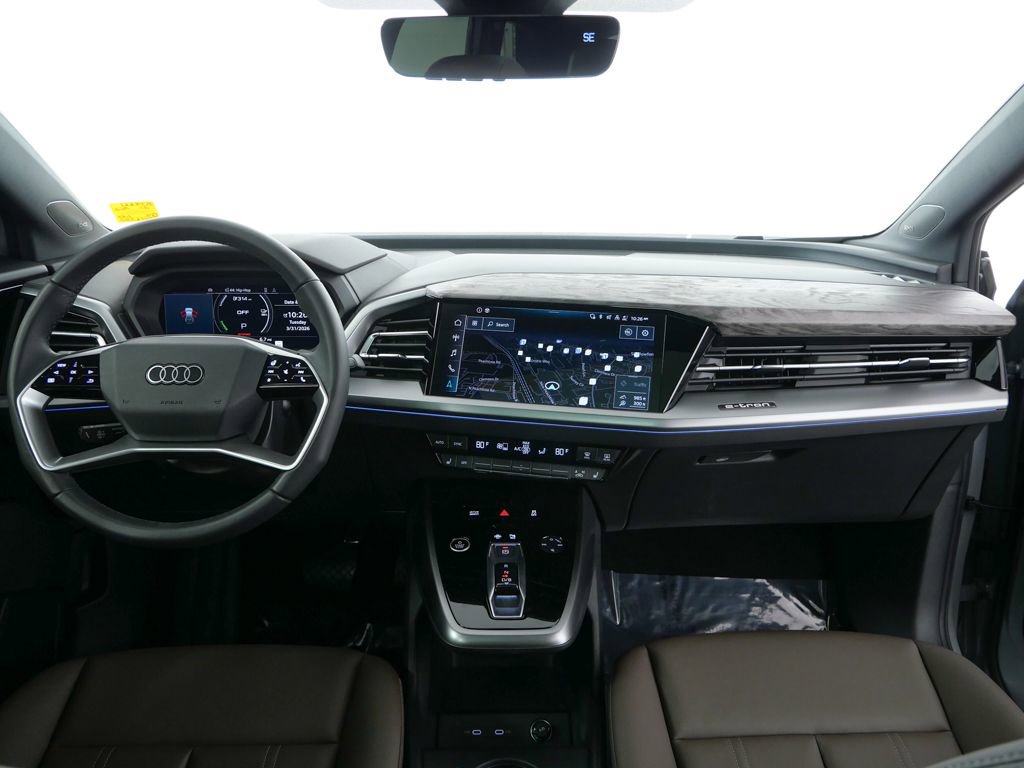 Used 2025 Audi Q4 e-tron Premium Plus w/ Premium Plus image 17