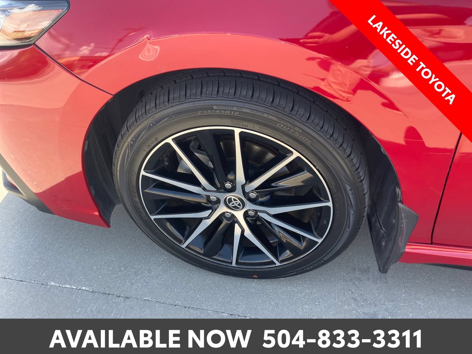 Used 2022 Toyota Camry SE FWD image 13