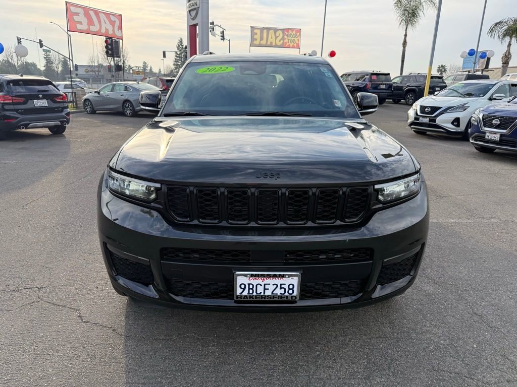 Used 2022 Jeep Grand Cherokee L Limited w/ Black Appearance Package image 2
