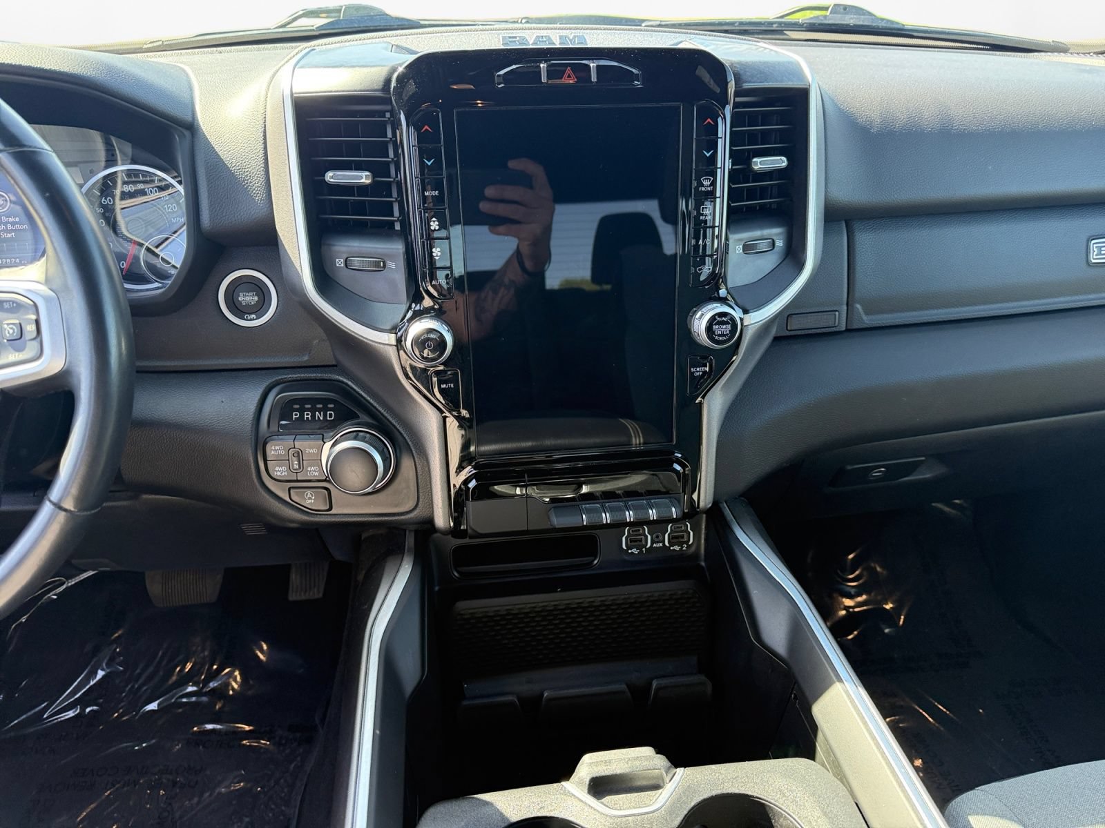 Used 2023 RAM 1500 Big Horn AWD/4WD image 13