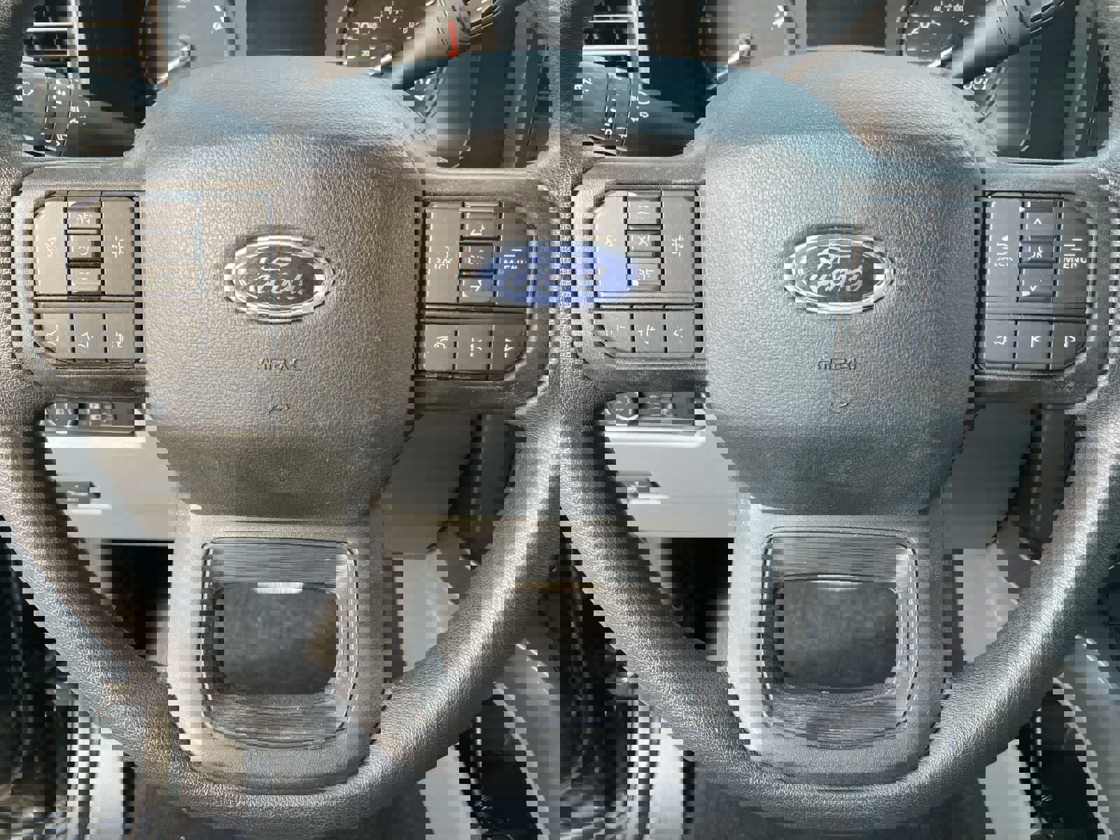 Used 2023 Ford F450 XLT w/ 360-Degree Camera Package image 13