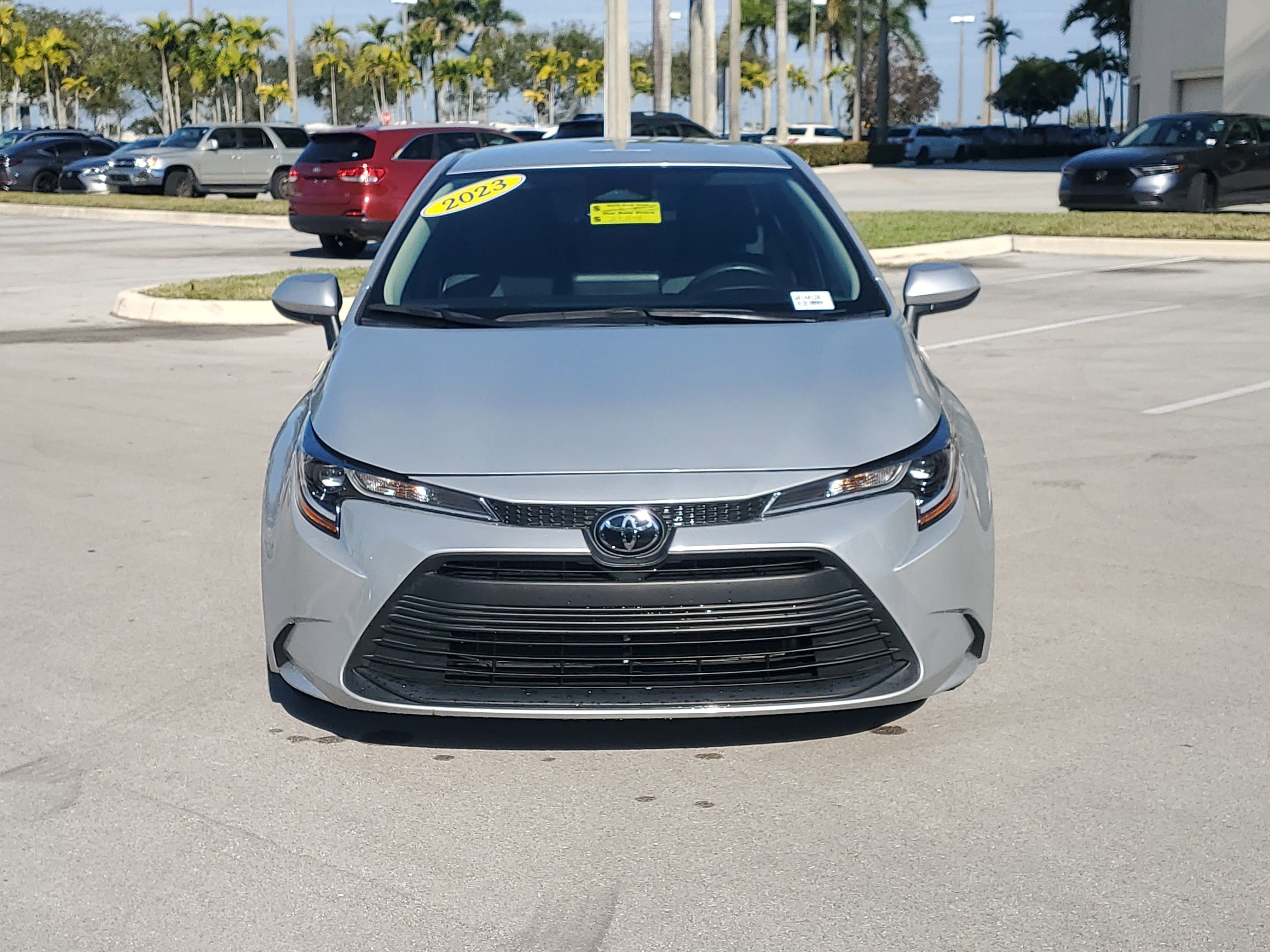 Used 2023 Toyota Corolla LE image 8