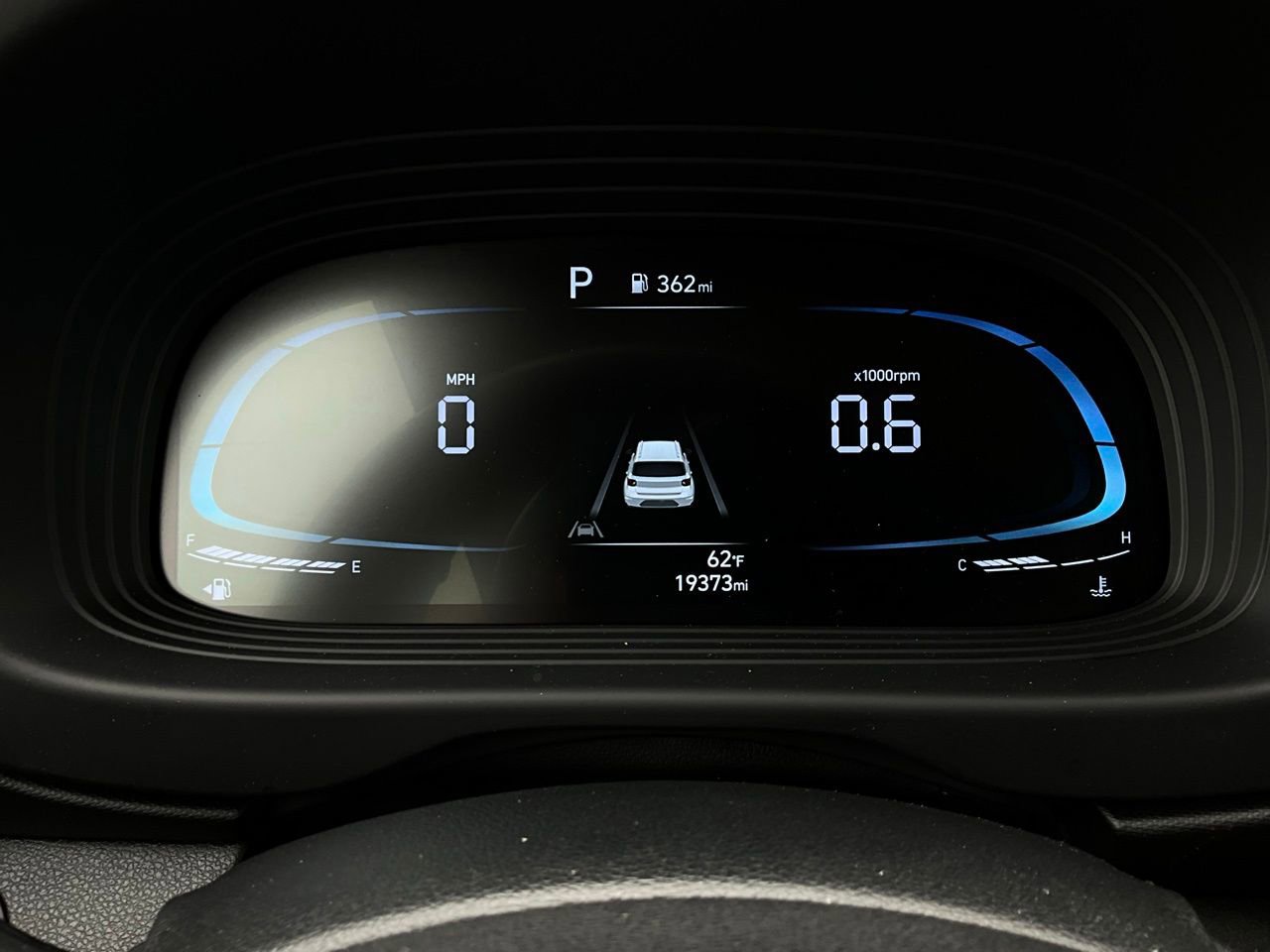 Used 2025 Hyundai Venue SEL image 38