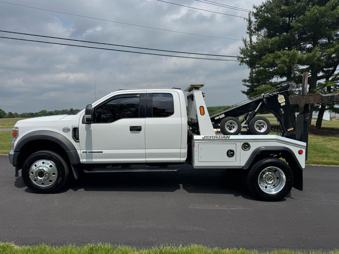 Used 2021 Ford F550 4x4 SuperCab Super Duty w/ Low Deflection Package image 3