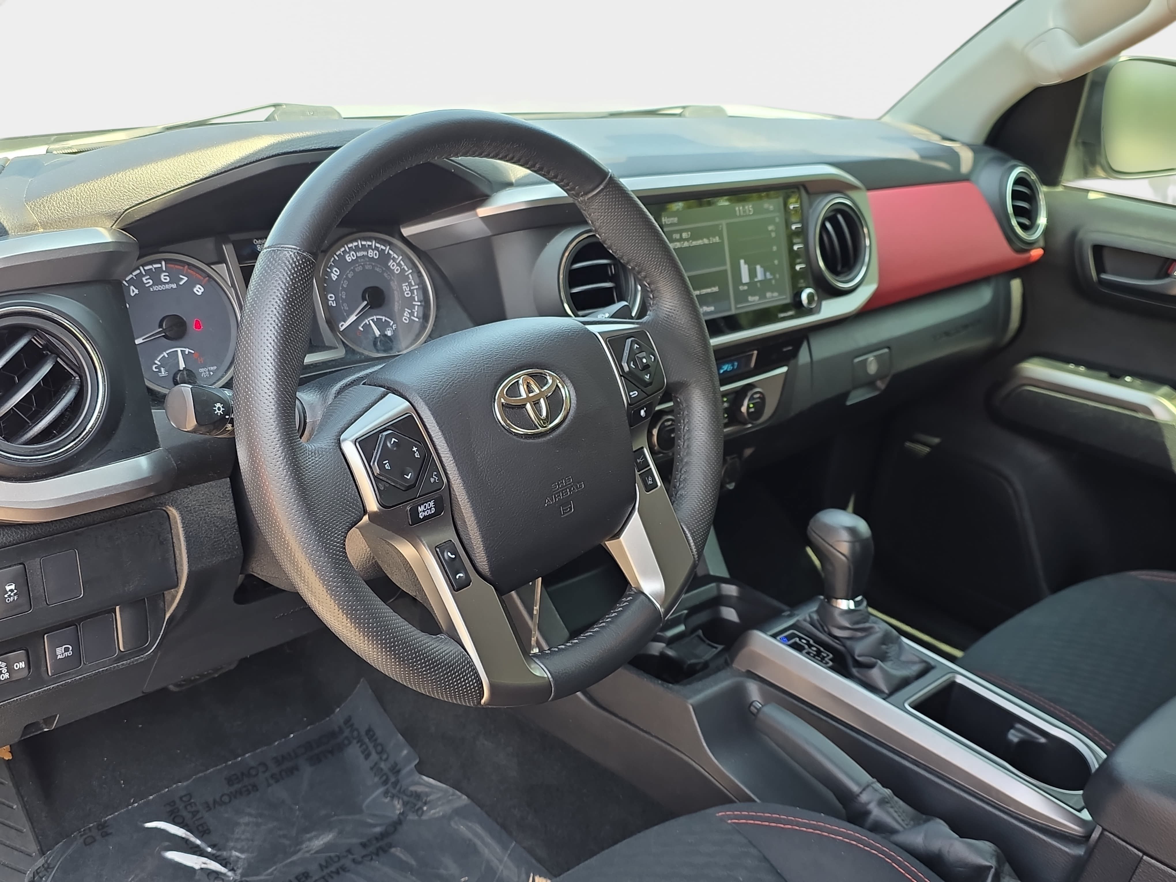 Used 2021 Toyota Tacoma SR5 AWD/4WD image 13
