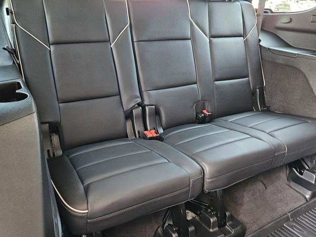 Certified 2024 Cadillac Escalade Sport w/ LPO, ONYX Package AWD/4WD image 28