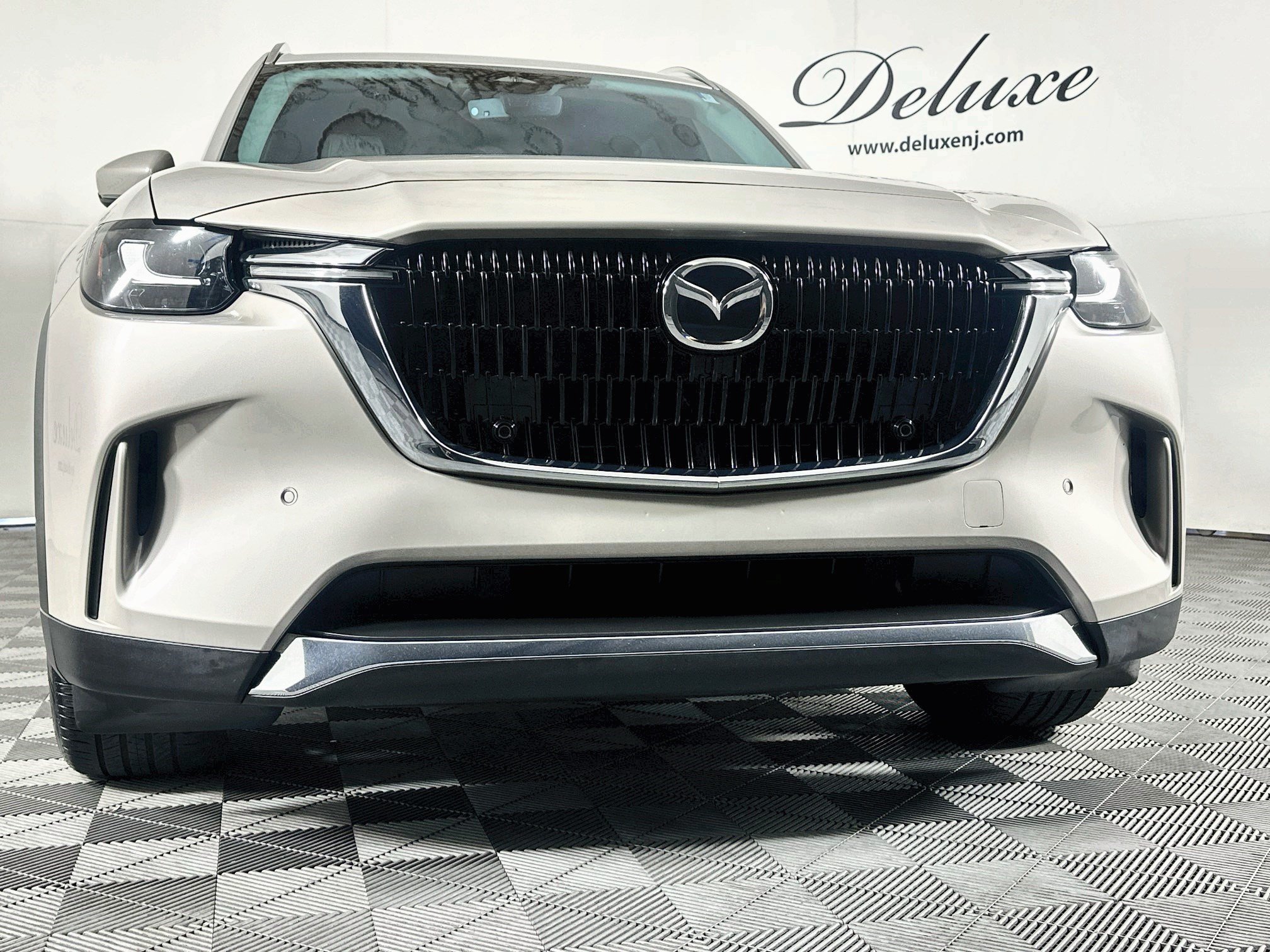 Used 2024 MAZDA CX-90 Plug-In Hybrid w/ Premium Pkg AWD/4WD image 33