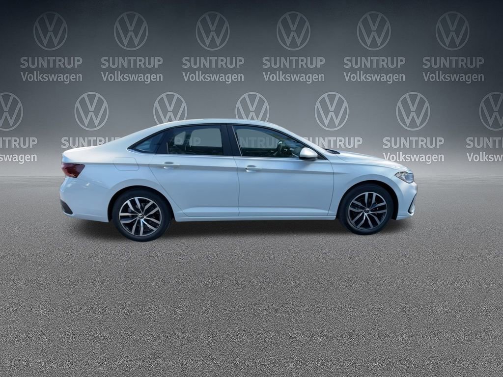 New 2025 Volkswagen Jetta SE image 24