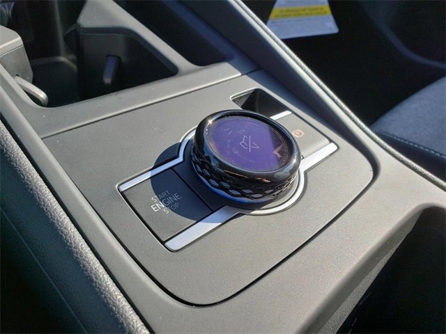 New 2025 Volkswagen Tiguan S image 11