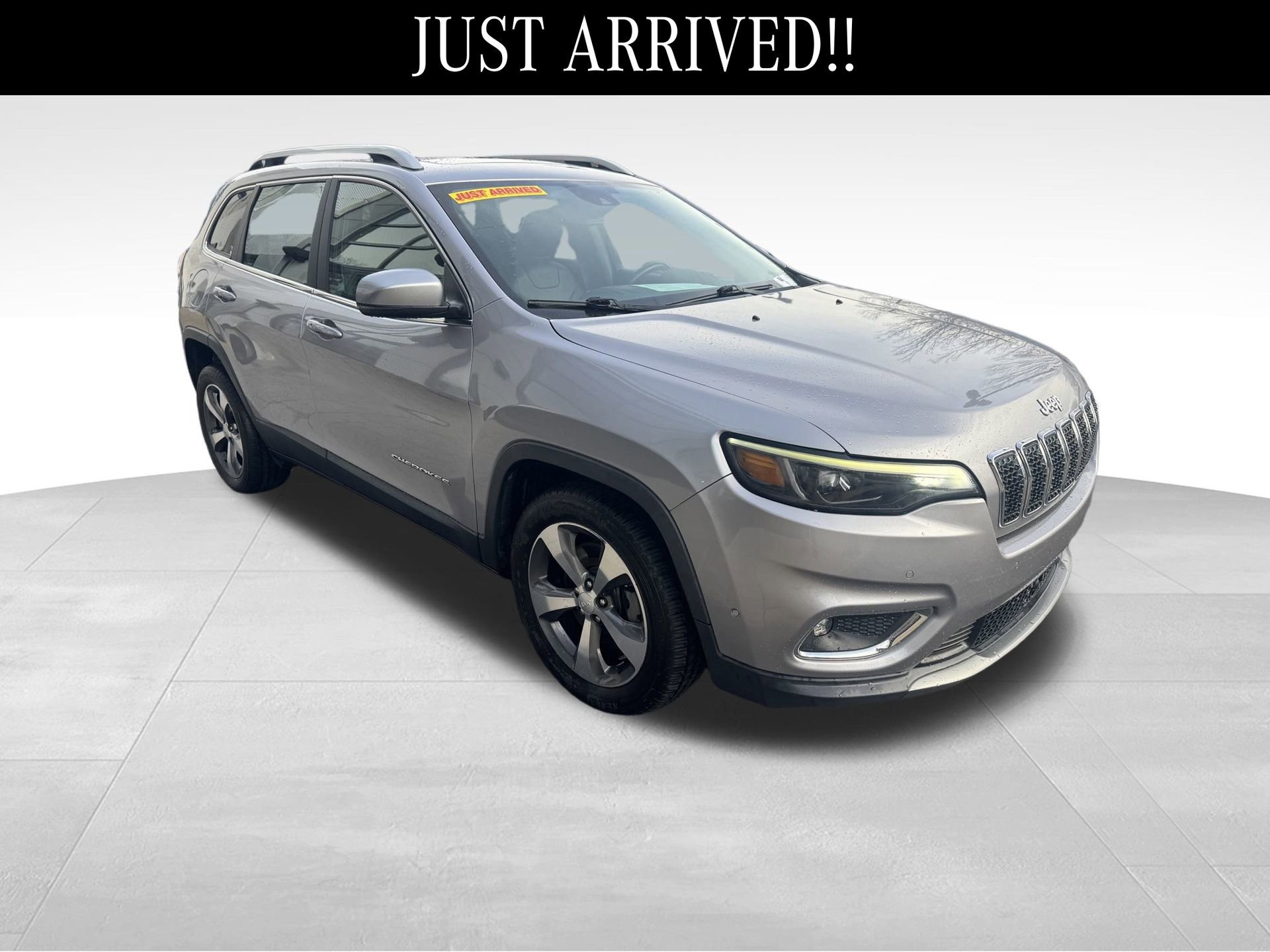 Used 2019 Jeep Cherokee Limited w/ Luxury Group