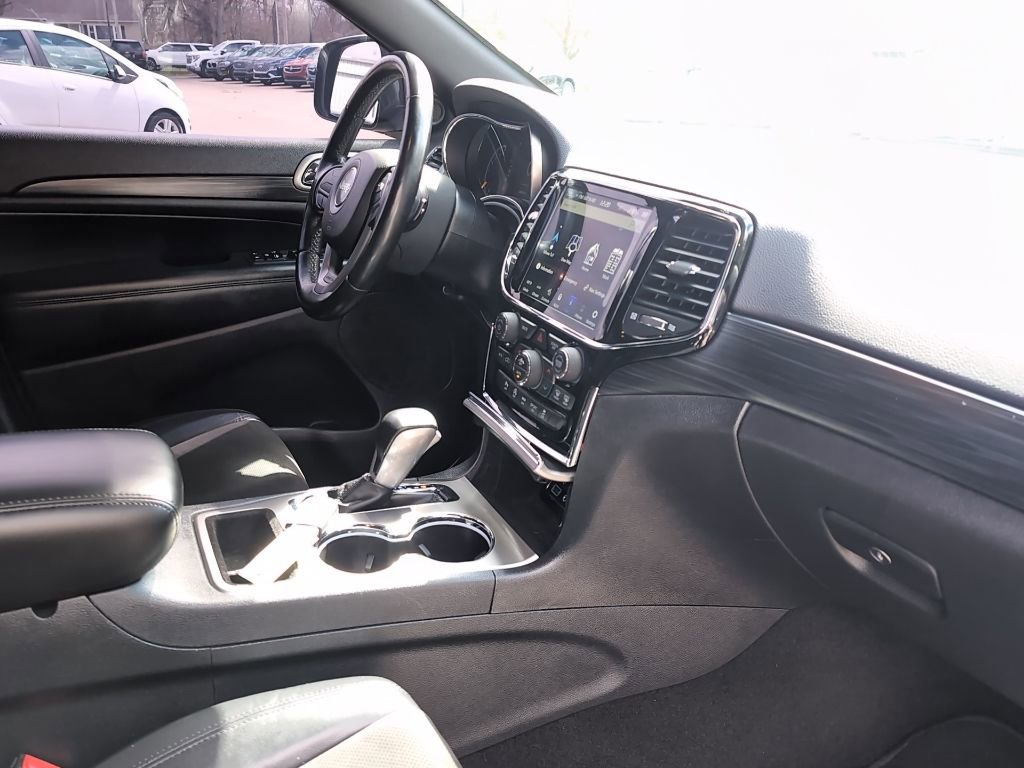 Used 2020 Jeep Grand Cherokee Altitude image 8