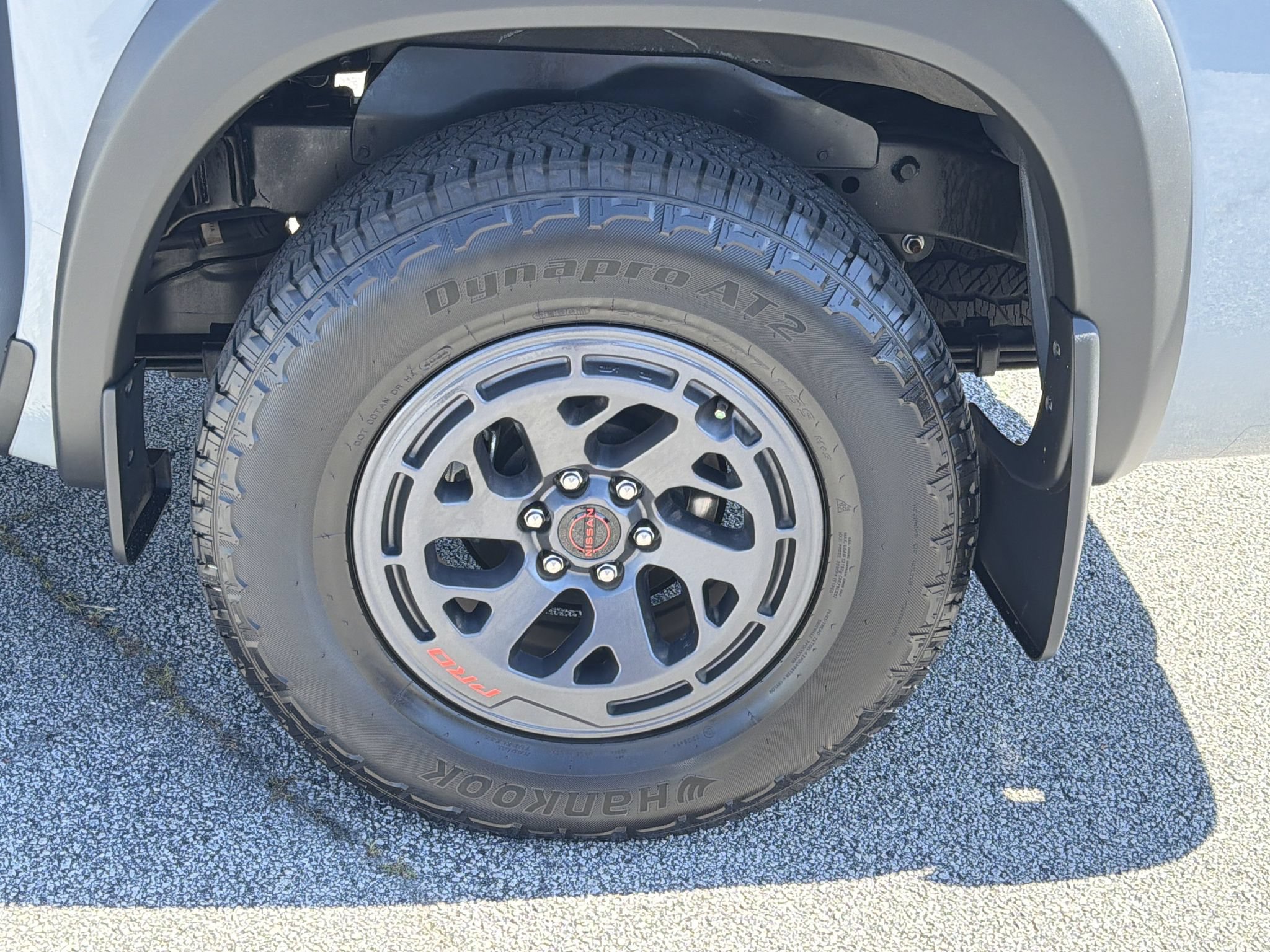 Used 2025 Nissan Frontier Pro-X RWD image 30