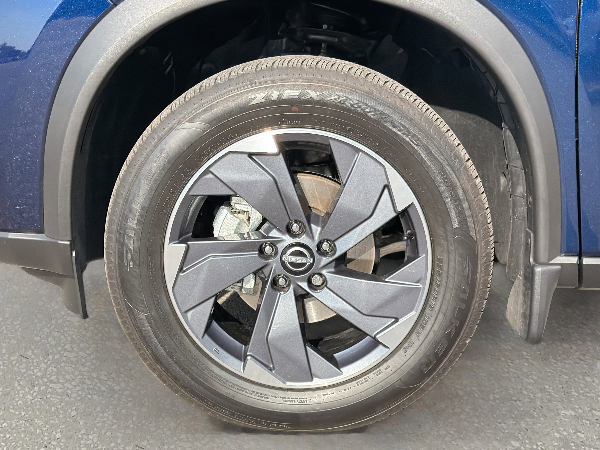 Used 2026 Nissan Rogue SV image 36