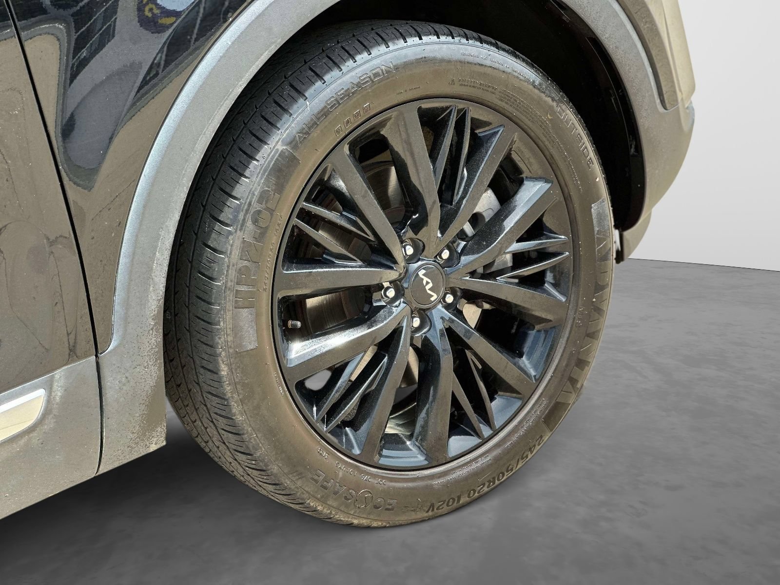 Used 2022 Kia Telluride SX w/ Towing Package FWD image 6