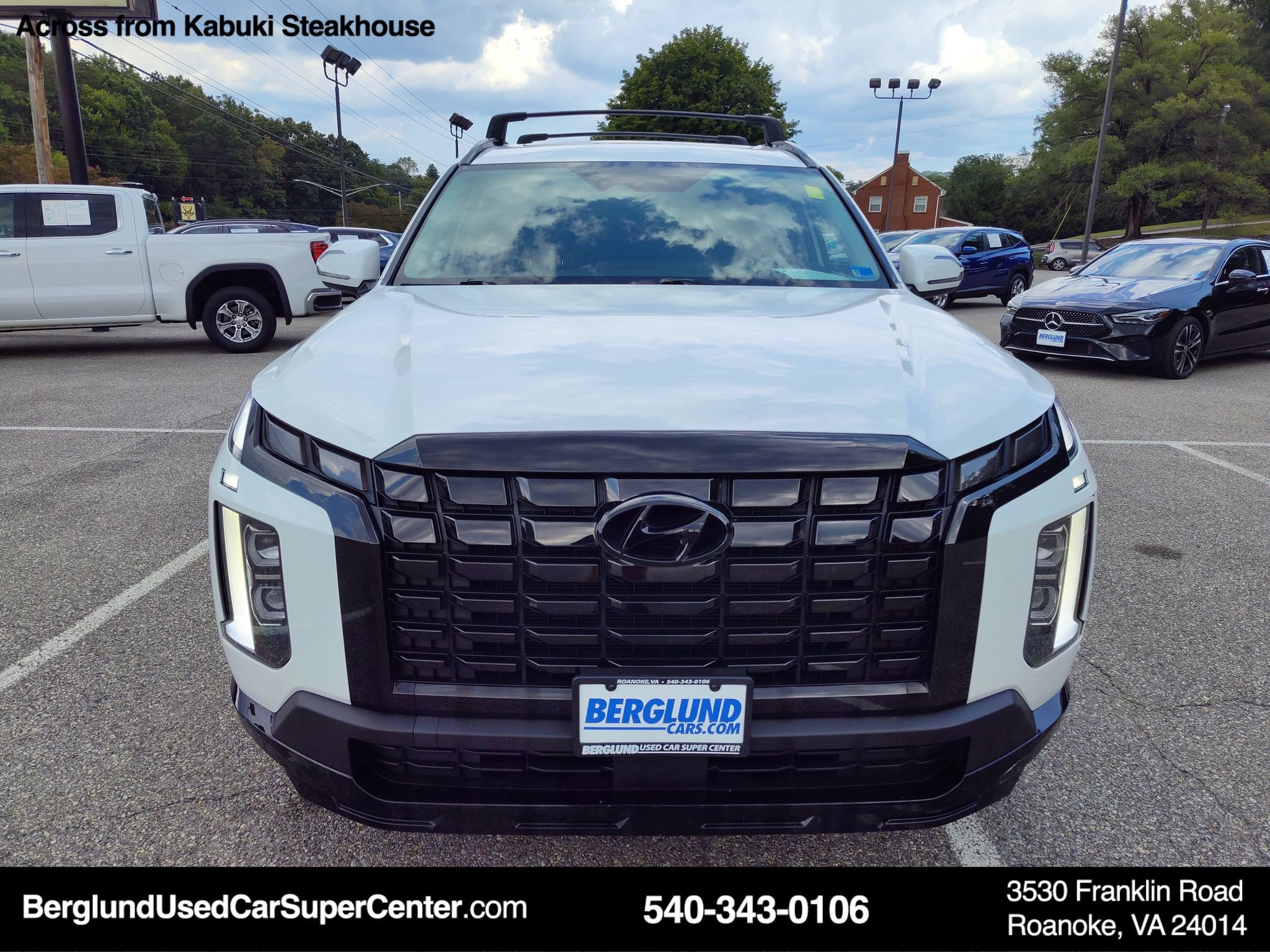 Used 2023 Hyundai Palisade XRT w/ Cargo Package AWD/4WD image 8