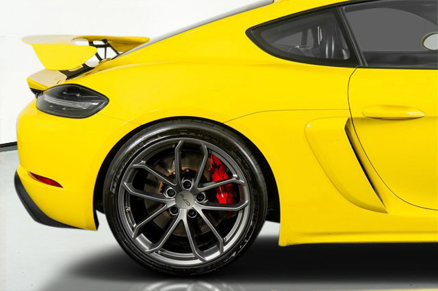 Used 2020 Porsche 718 Cayman GT4 image 10