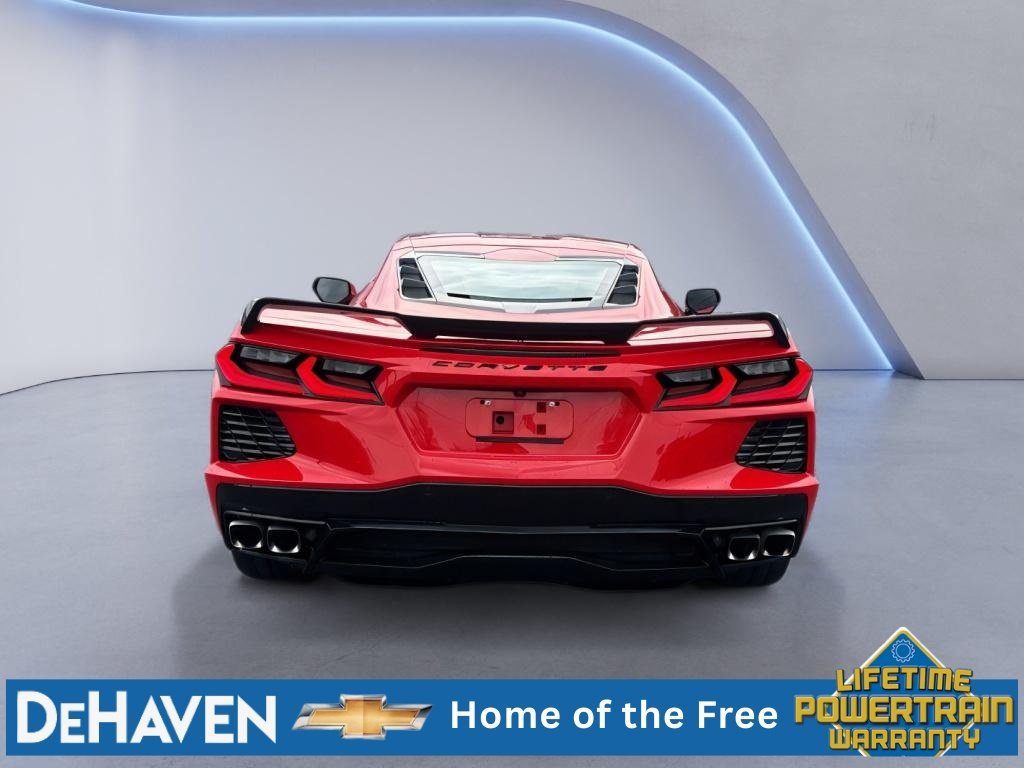 Used 2022 Chevrolet Corvette Stingray Coupe w/ 1LT RWD image 5