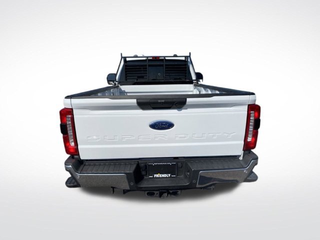 Used 2026 Ford F350 XLT w/ 360-Degree Camera Package AWD/4WD image 4