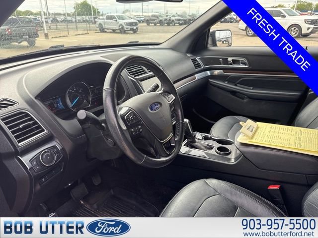 Used 2018 Ford Explorer Limited w/ Equipment Group 301A image 8