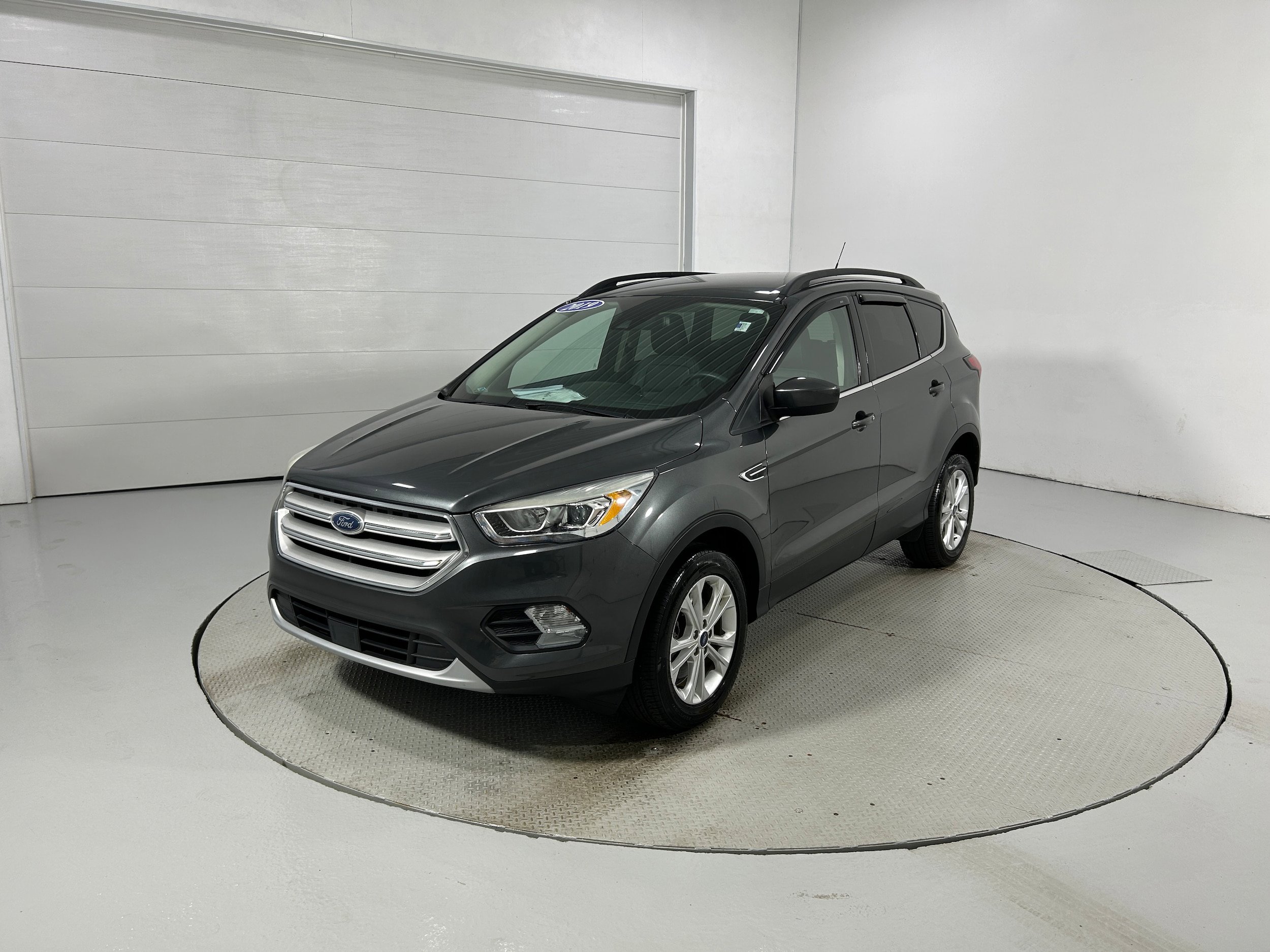 Used 2019 Ford Escape SEL AWD/4WD image 19
