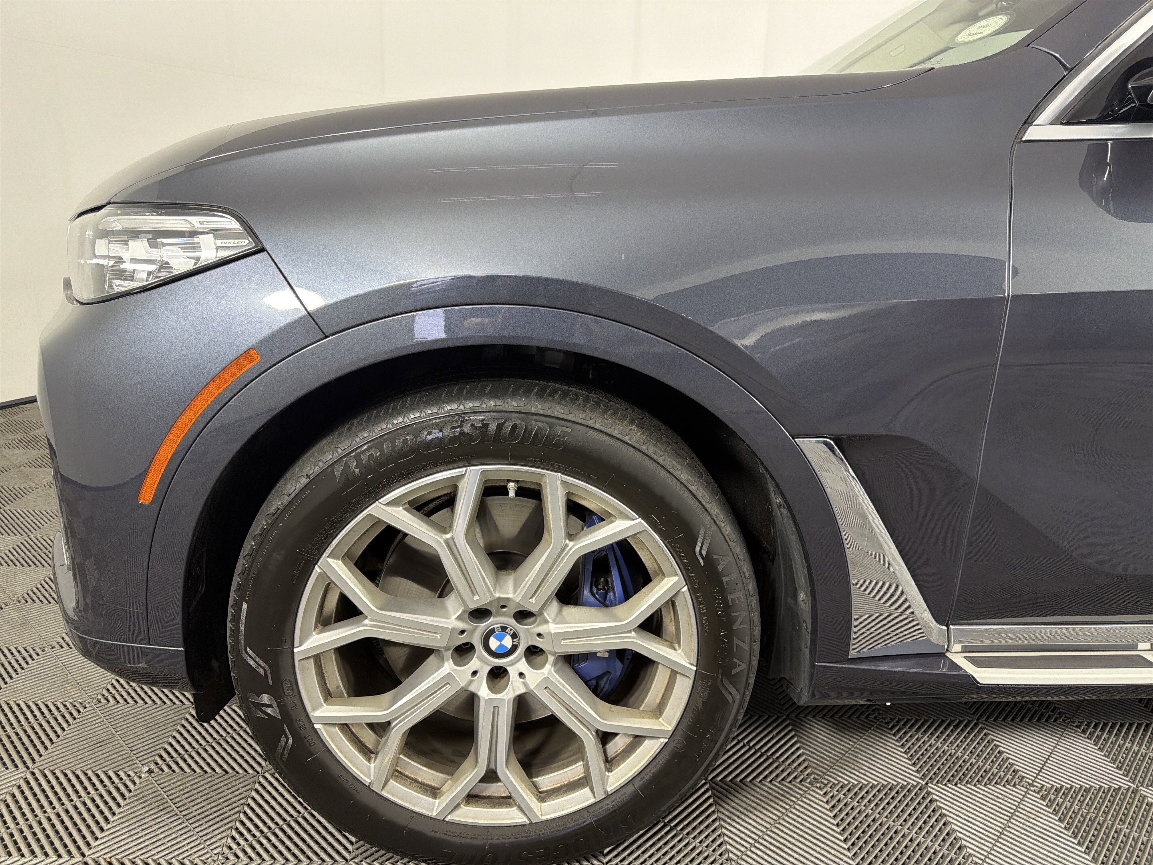 Used 2022 BMW X7 xDrive40i AWD/4WD image 5