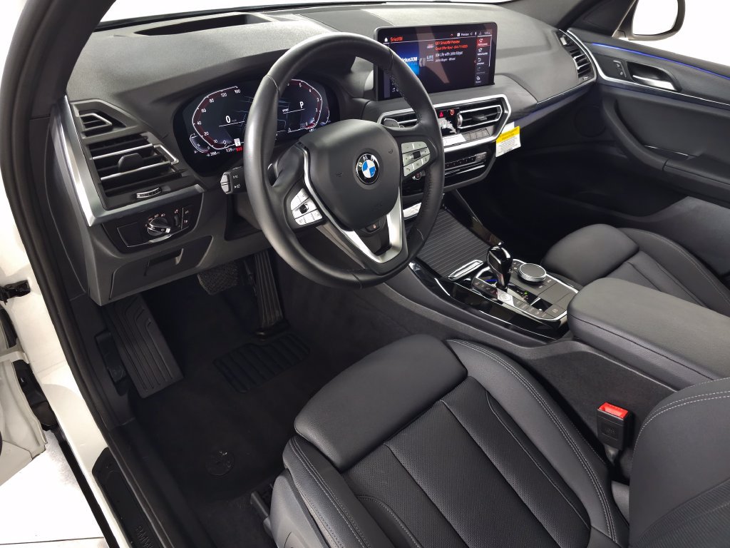 Used 2024 BMW X3 xDrive30i w/ Premium Package w/ZPA AWD/4WD image 17