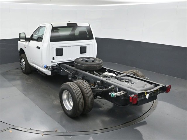 New 2026 RAM 3500 Tradesman w/ Chrome Appearance Group image 28