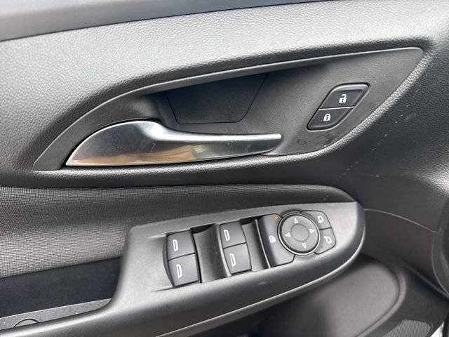 New 2025 Buick Envista Sport Touring w/ Convenience I Package FWD image 10