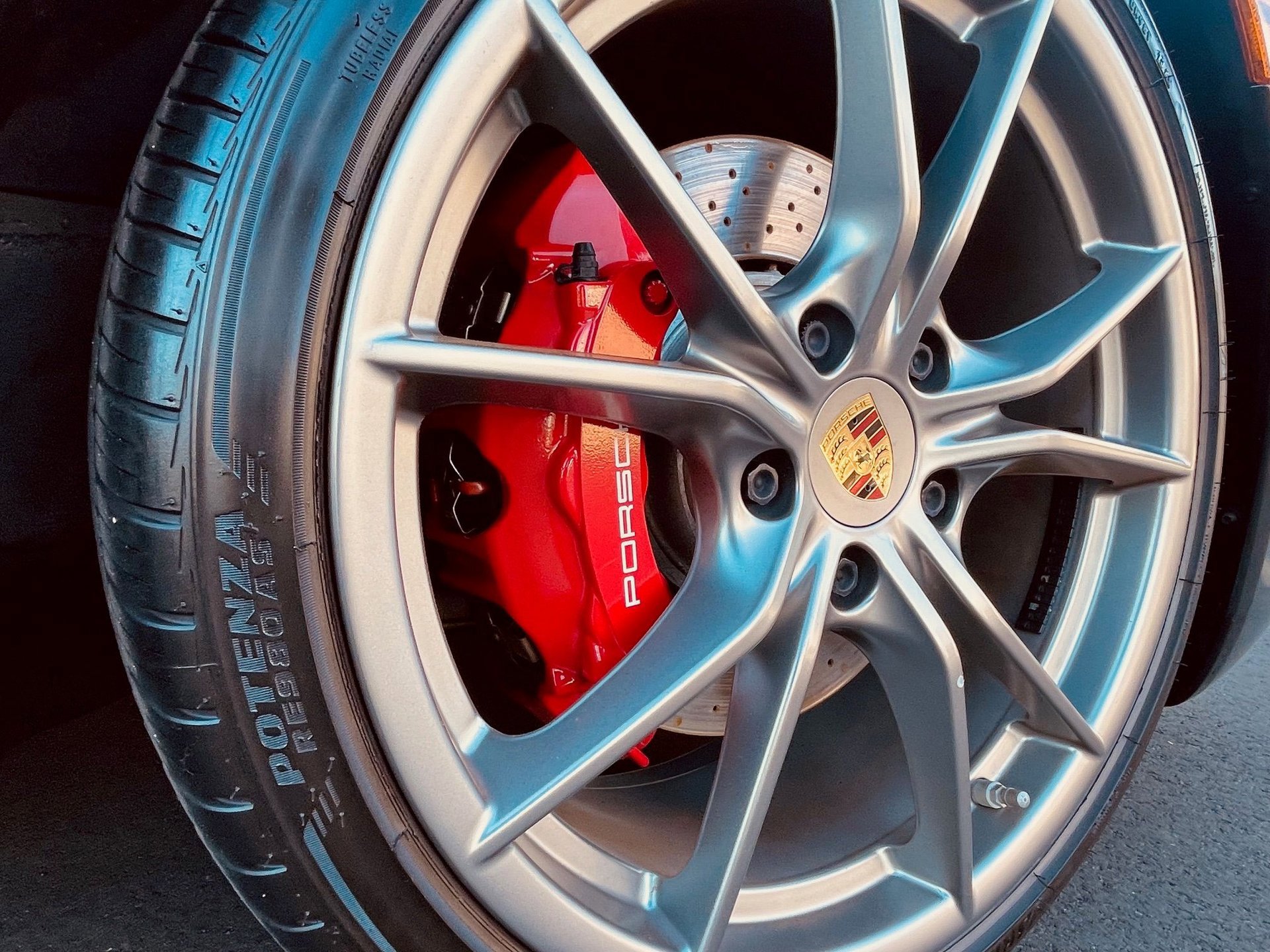 Used 2019 Porsche 911 Carrera S image 24