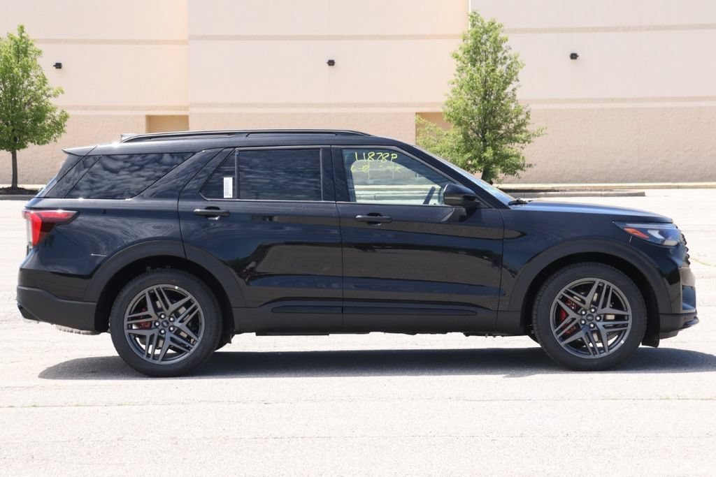 New 2026 Ford Explorer ST w/ Sun And Sound Package AWD/4WD image 9